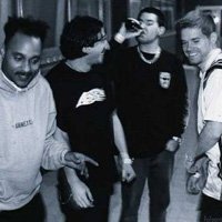 C4 и Всеки Следващ Ден ще подгряват Dog Eat Dog 